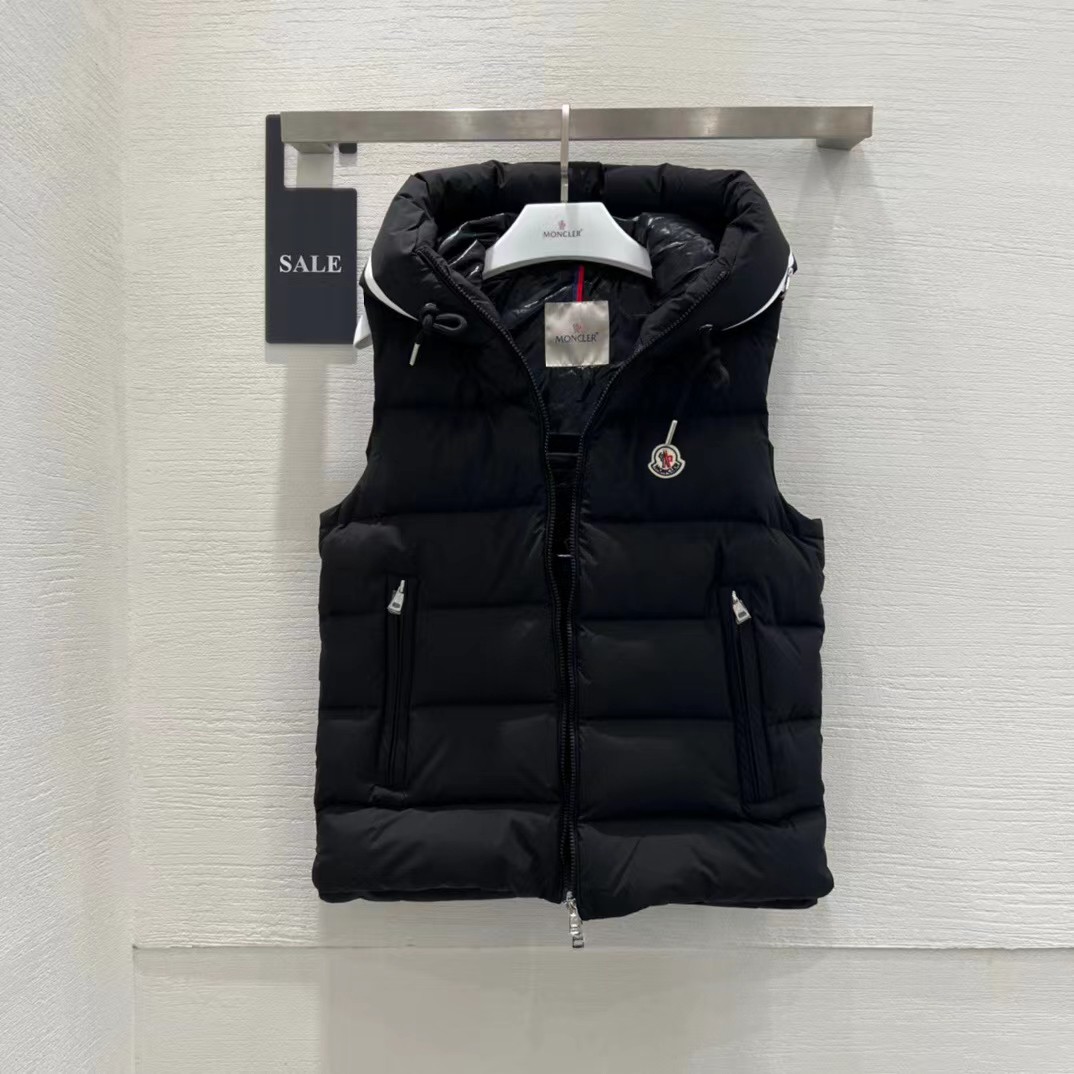 Moncler Cardamine Down Vest - DesignerGu