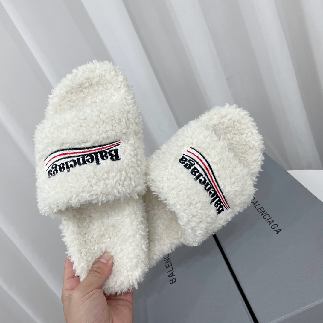 Balenciaga Furry Slide Sandal - DesignerGu