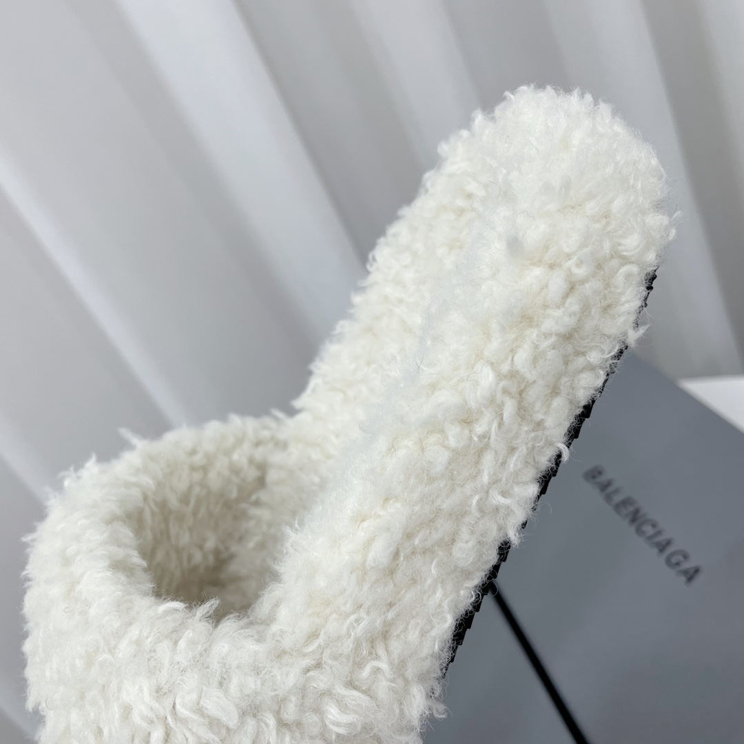 Balenciaga Furry Slide Sandal - DesignerGu