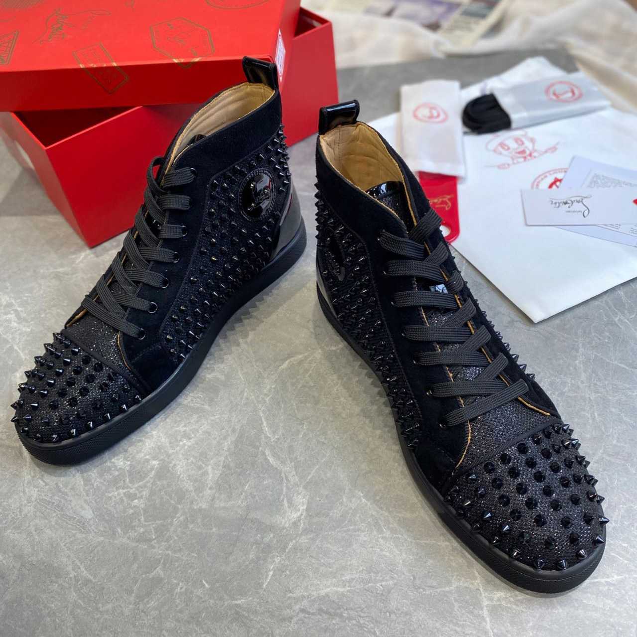 Christian Louboutin Sneaker  - DesignerGu