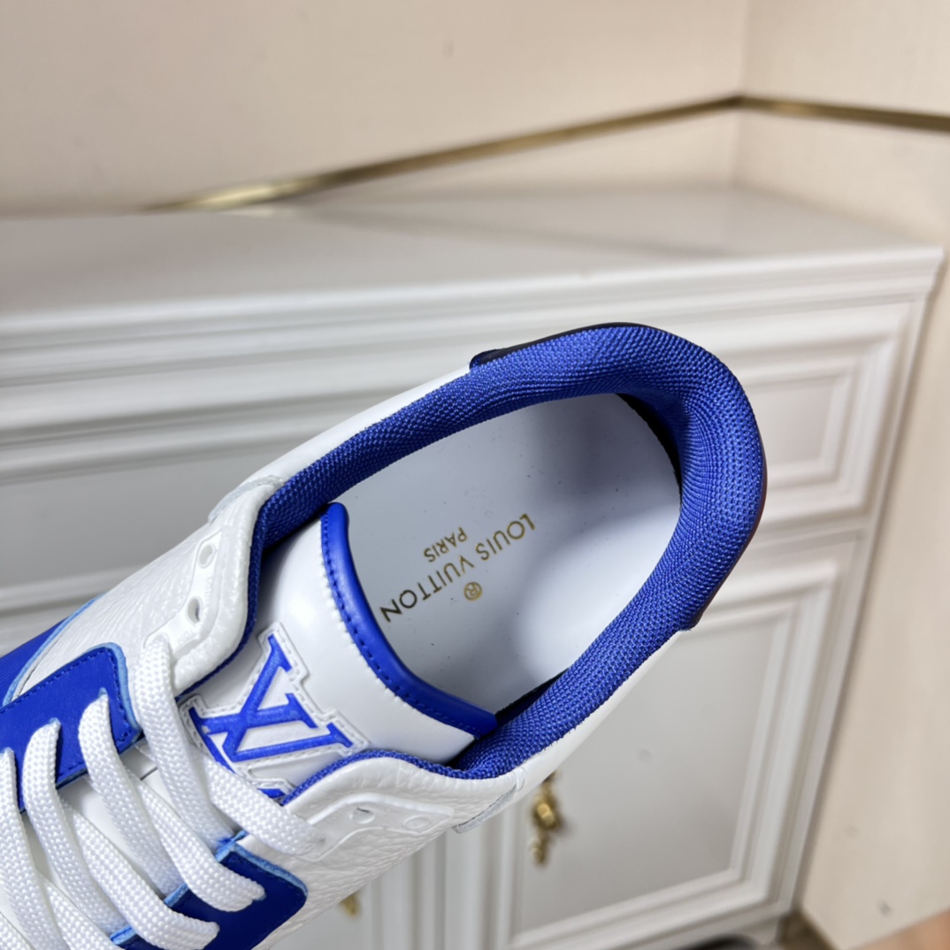 Louis Vuitton Run Away Sneaker       - DesignerGu