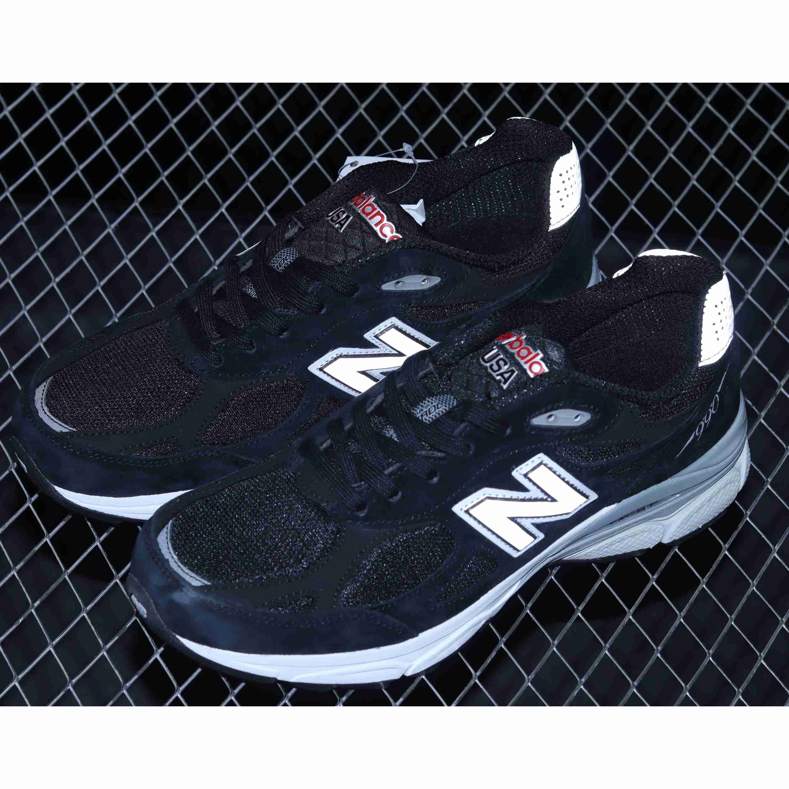 New Balance NB990 Sneakers           M990BS3 - DesignerGu