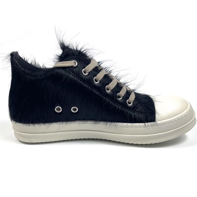 Rick Owens Low Top Sneakers In Black - DesignerGu