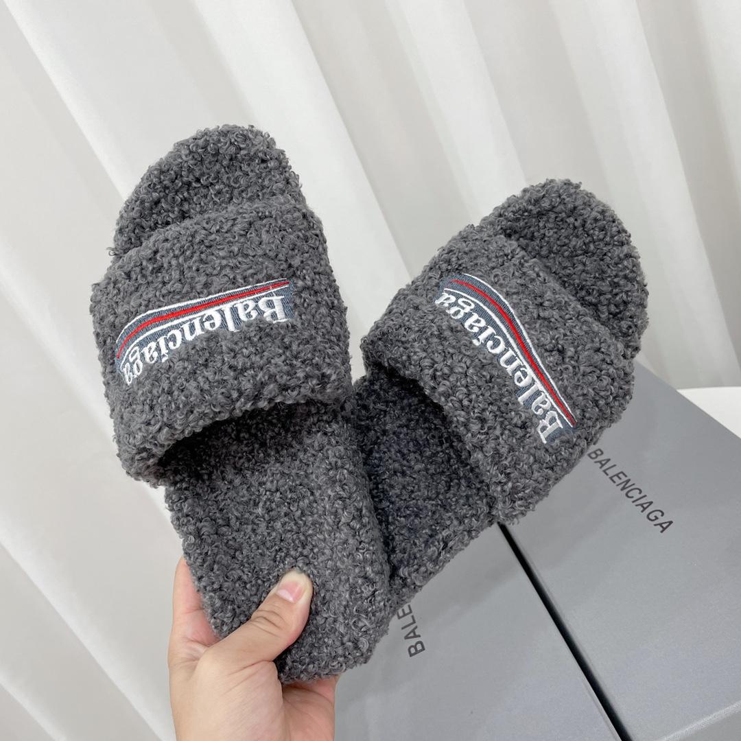 Balenciaga Furry Slide Sandal - DesignerGu