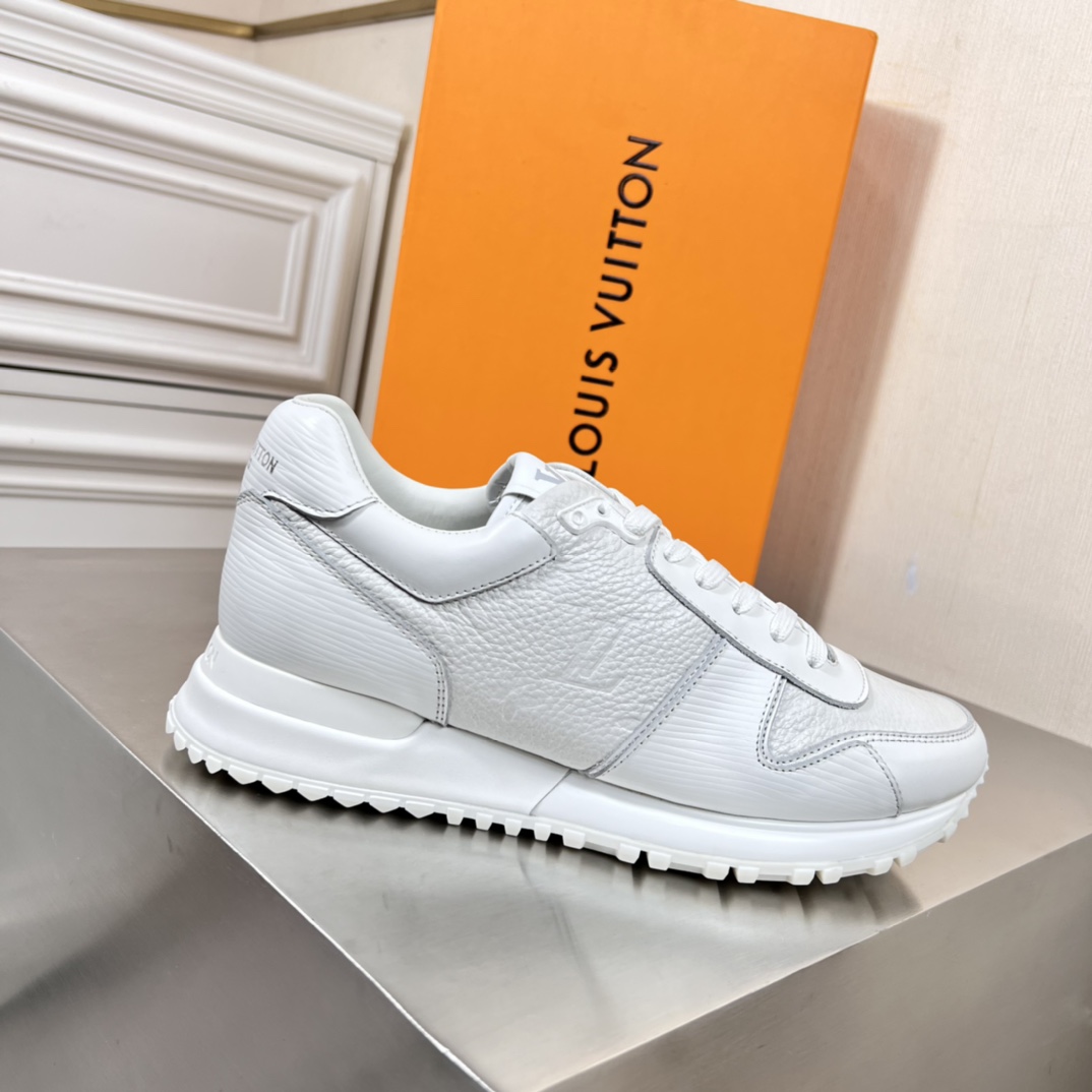 Louis Vuitton Run Away Sneaker      1A9ZK2 - DesignerGu