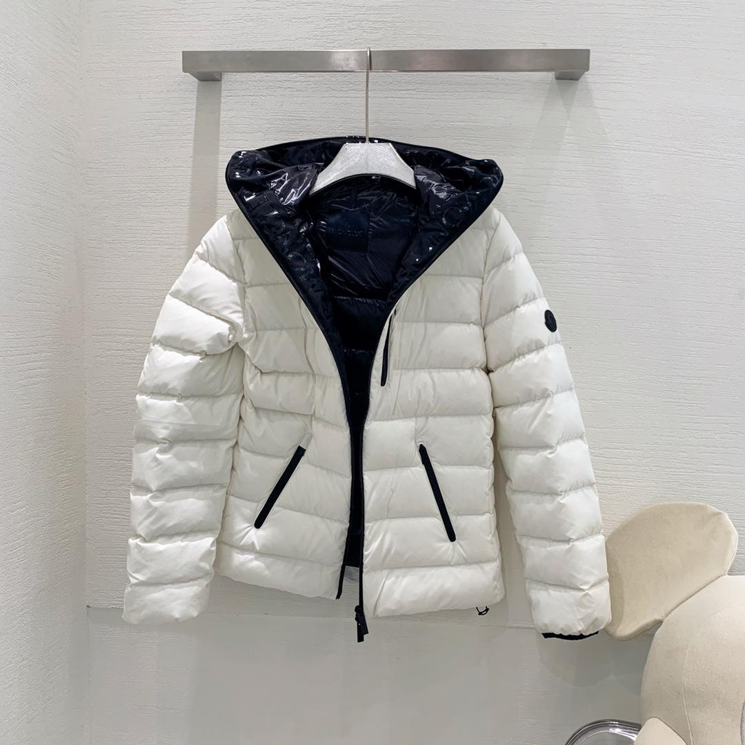 Moncler Herbe Short Down Jacket - DesignerGu