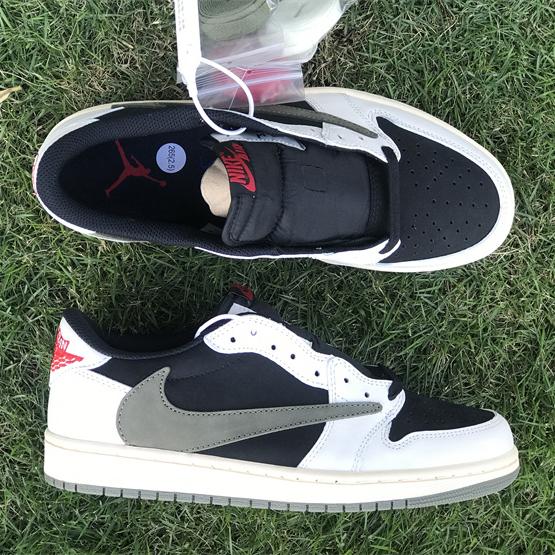 Travis Scott x Air Jordan 1 Low WMNS Sneaker   DZ4137-106 - DesignerGu