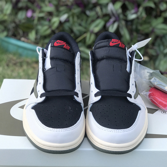 Travis Scott x Air Jordan 1 Low WMNS Sneaker   DZ4137-106 - DesignerGu