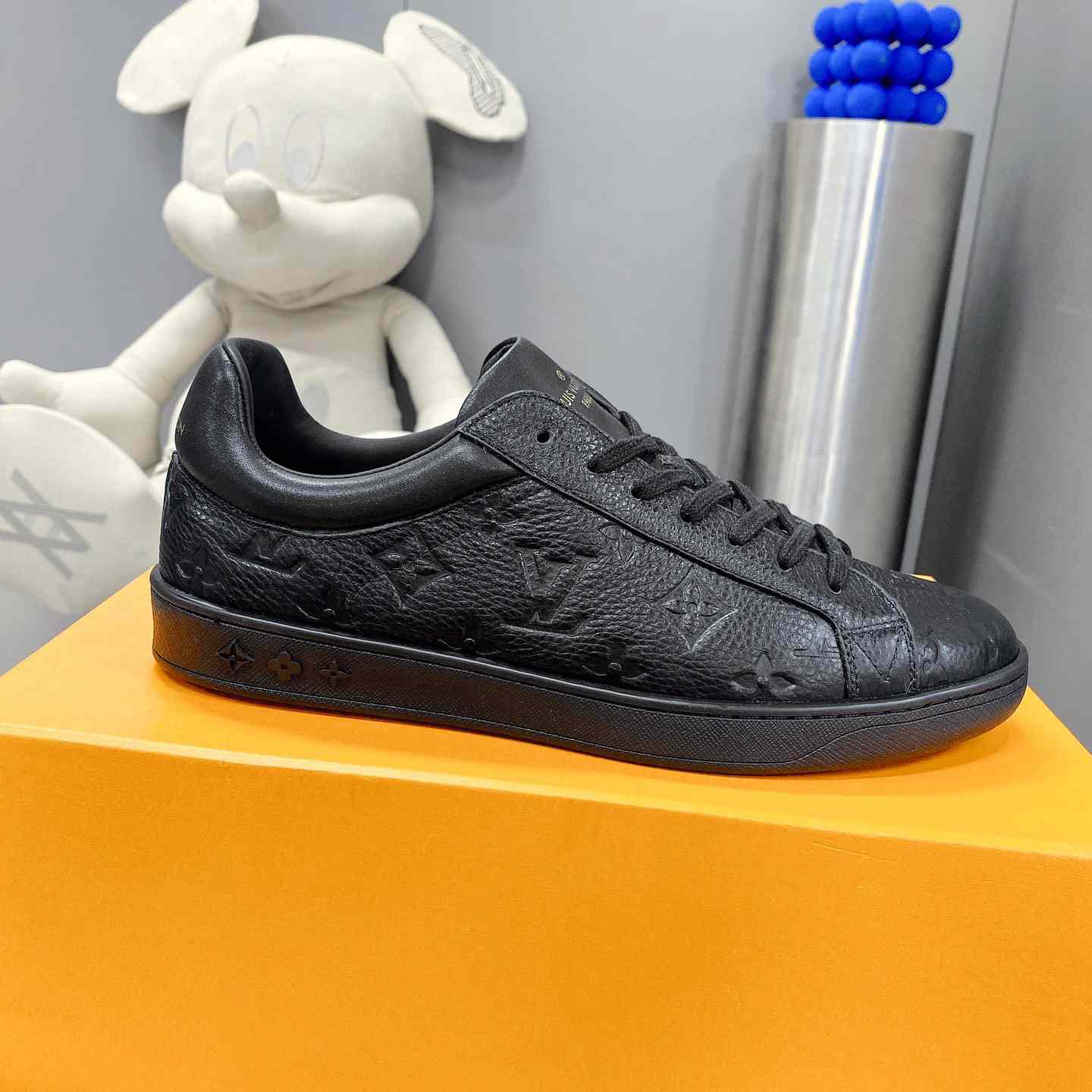 Louis Vuitton Luxembourg Sneaker    1A8QEB - DesignerGu