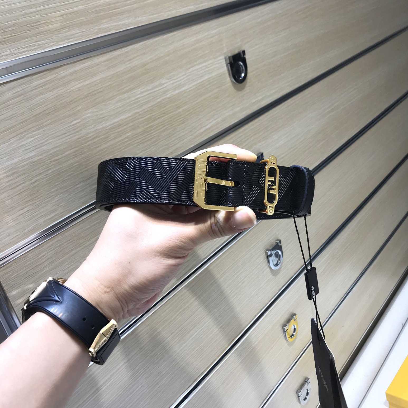 Fendi Edge Black Leather Belt - DesignerGu