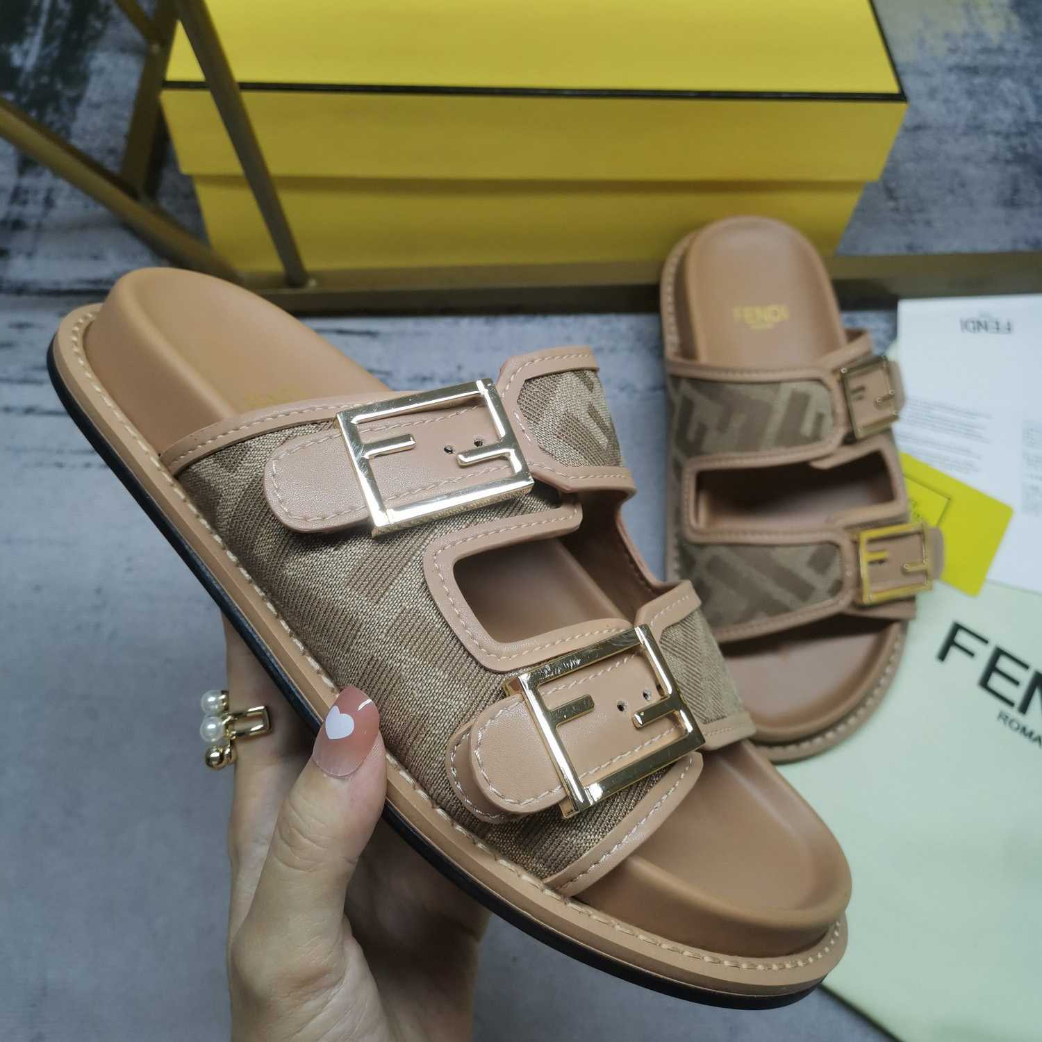 Fendi Feel Dove Gray FF Chenille Slides - DesignerGu