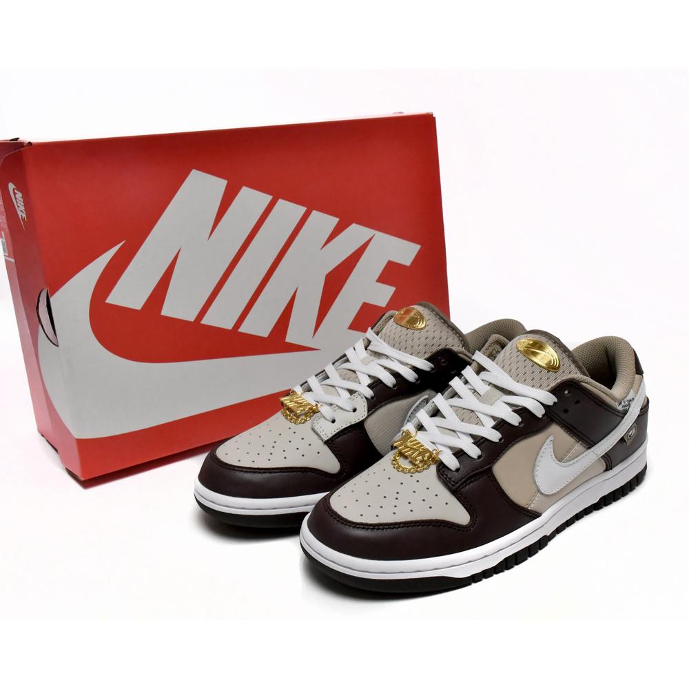 Nike Dunk Low Bling Sneaker     DX6060-111 - DesignerGu