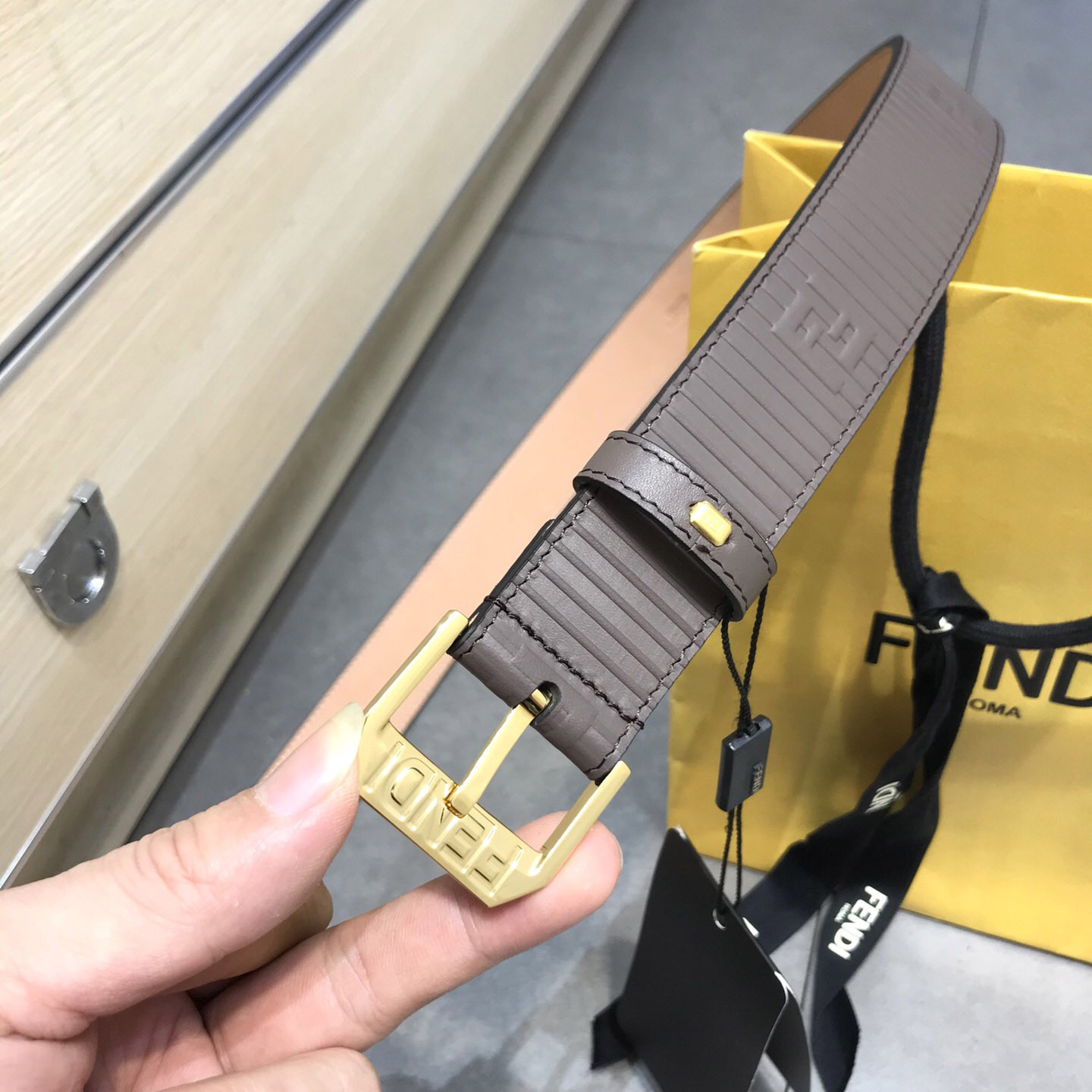 Fendi Brown Leather Belt - DesignerGu