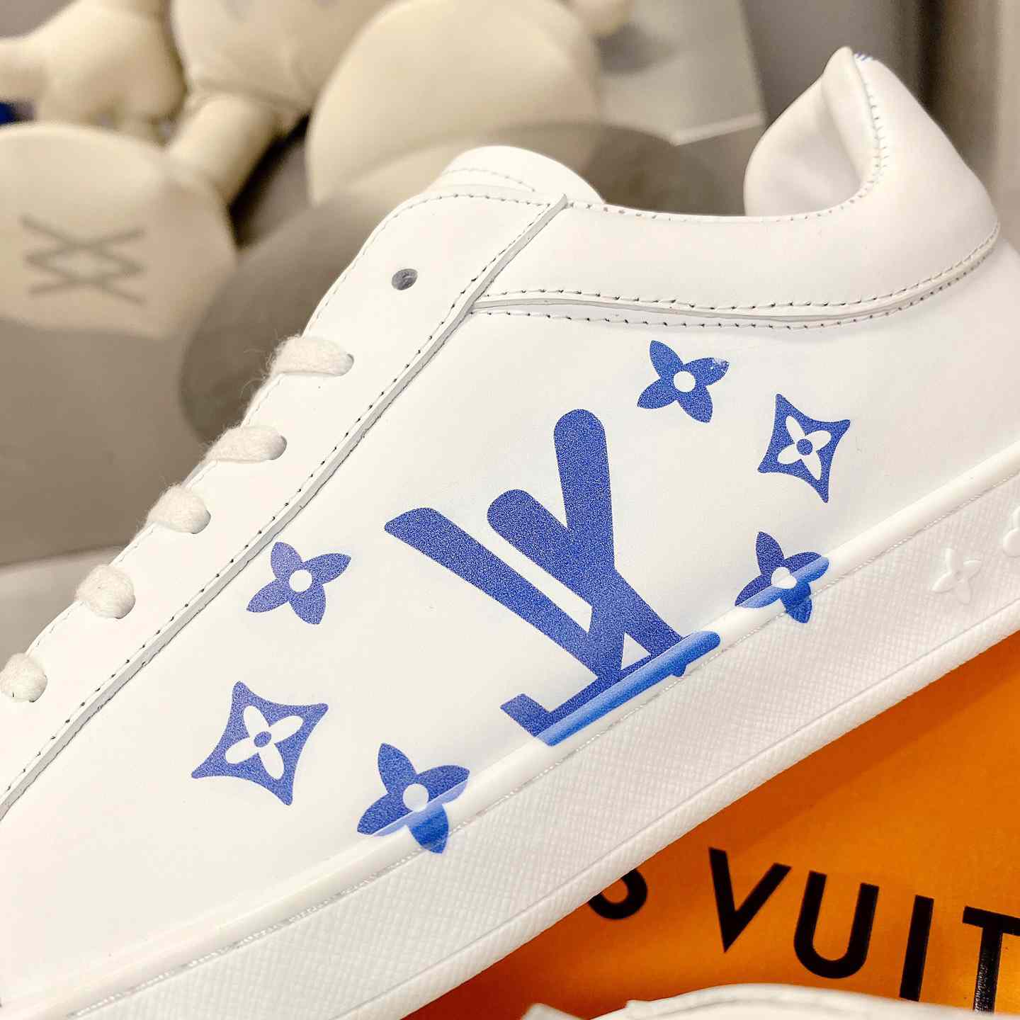 Louis Vuitton Luxembourg Samothrace Sneakers     1A9JDT - DesignerGu