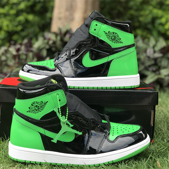 Air Jordan 1 High OG Sneakers    555088-030  - DesignerGu