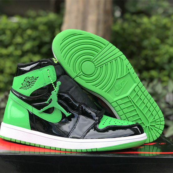 Air Jordan 1 High OG Sneakers    555088-030  - DesignerGu