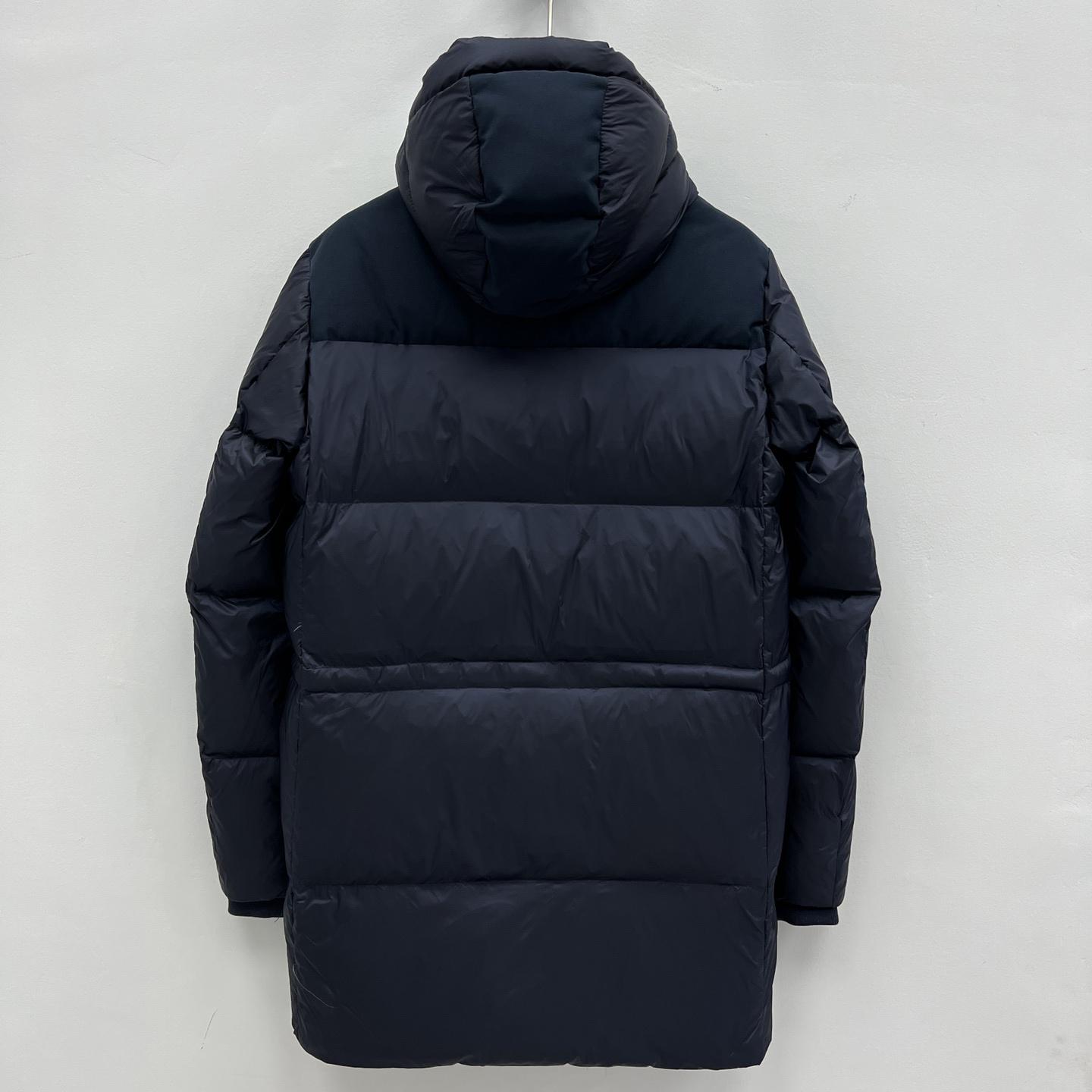 Burberry Logo Appliqué Nylon Puffer Coat - DesignerGu