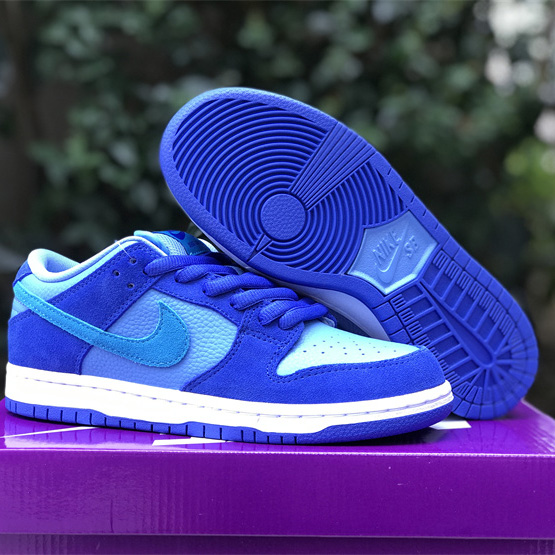 Nike SB Dunk Low “Blue Raspberry” Sneaker   DM0807-400 - DesignerGu