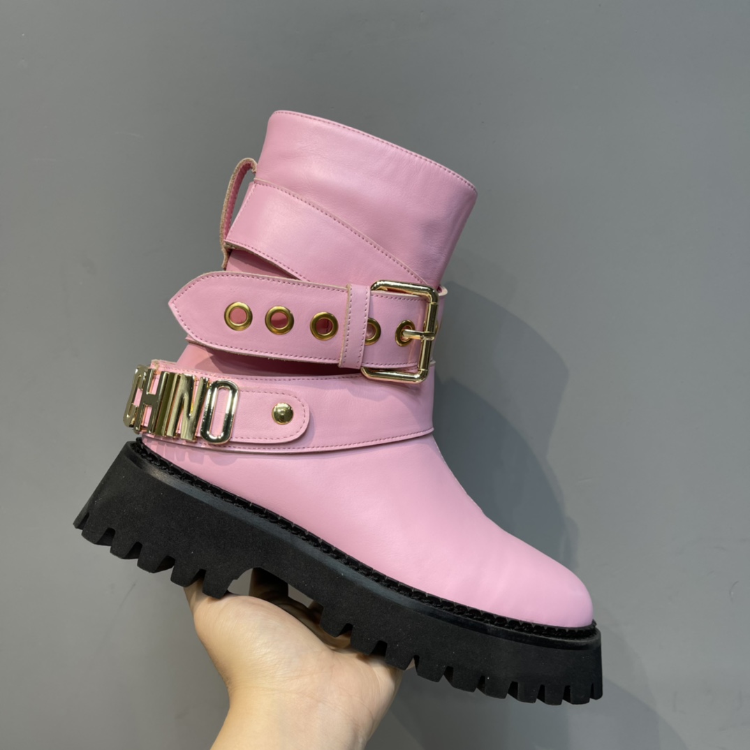 Moschino Ankle Boots - DesignerGu