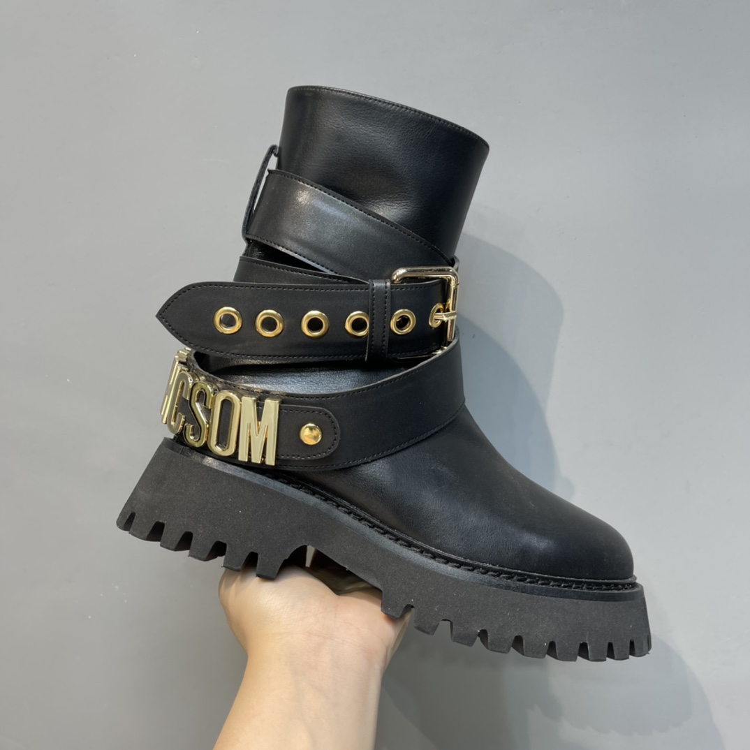 Moschino Ankle Boots - DesignerGu