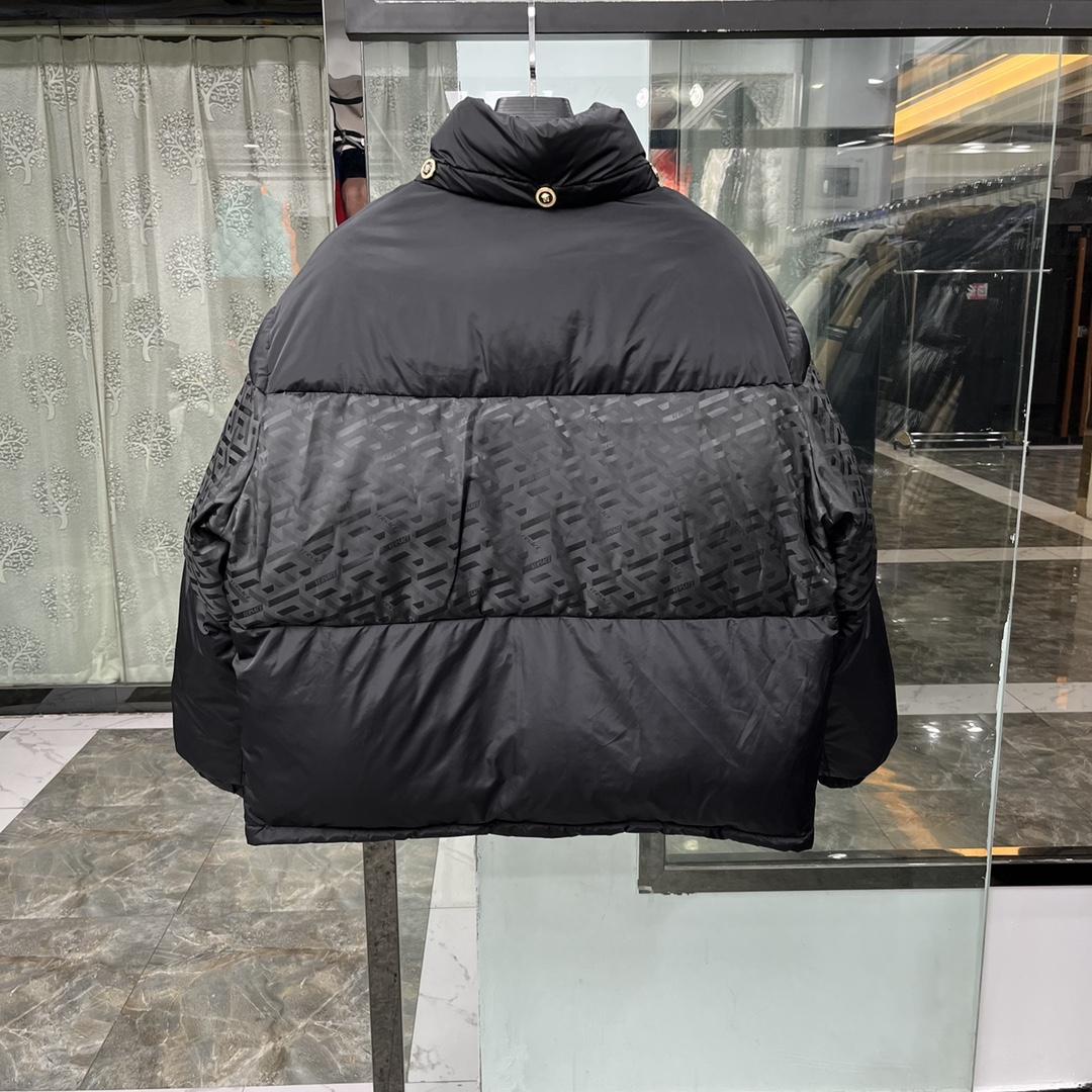 Versace La Greca Puffer Jacket - DesignerGu