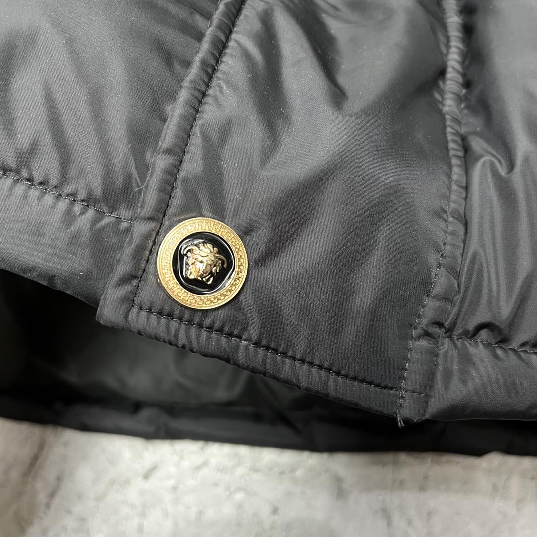 Versace La Greca Puffer Jacket - DesignerGu