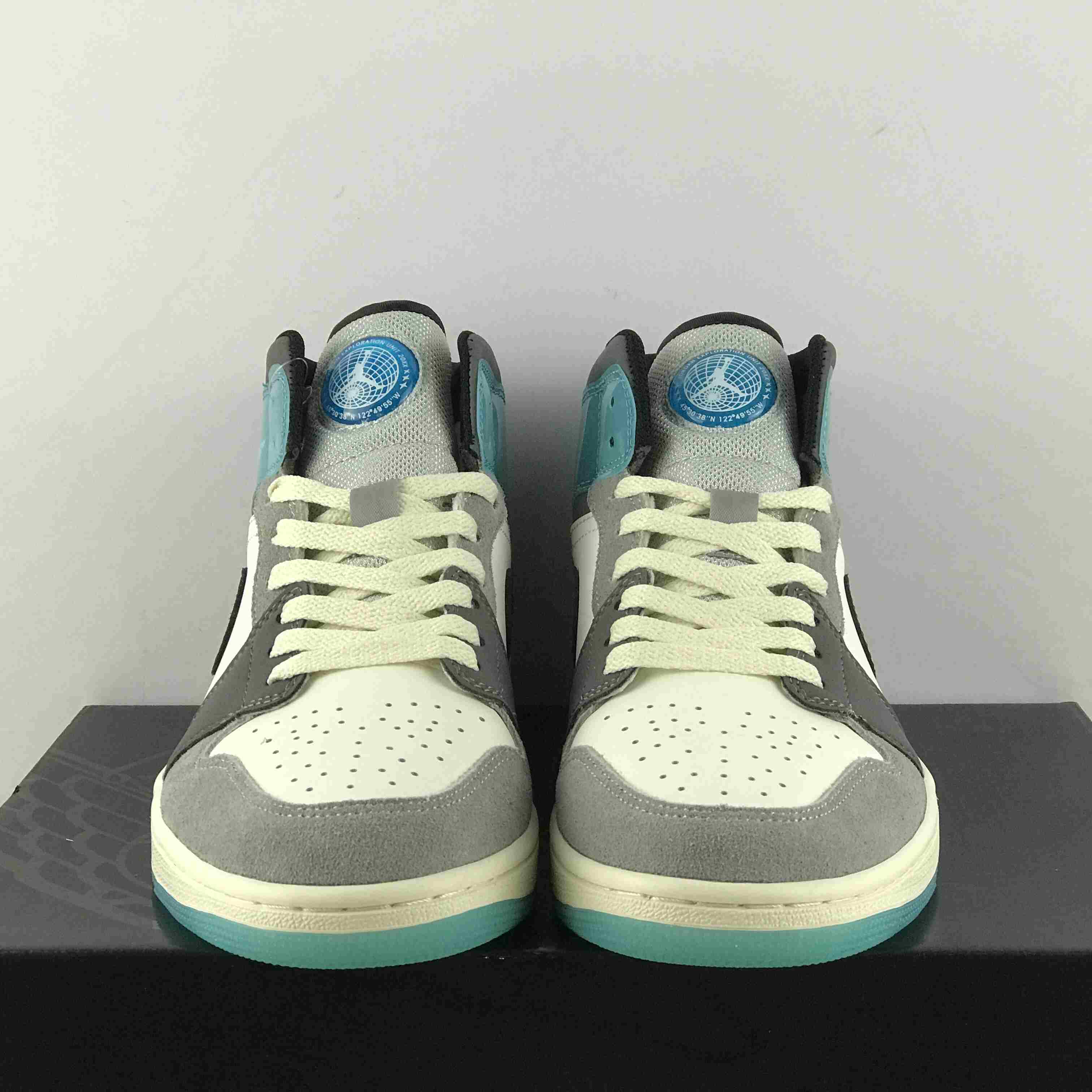 Air Jordan 1 Mid SE Sneaker     - DesignerGu