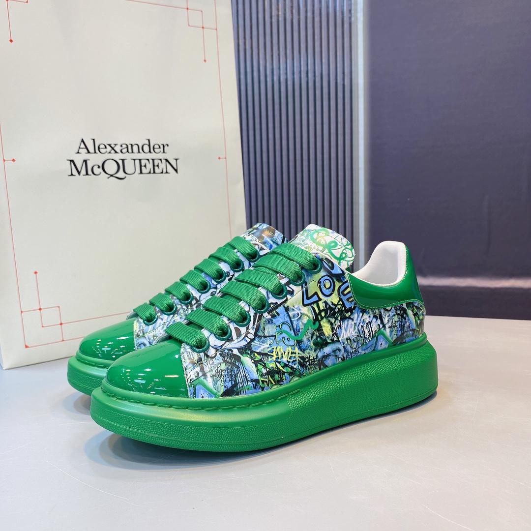 Alexander Mqueen Oversized Sneaker  - DesignerGu