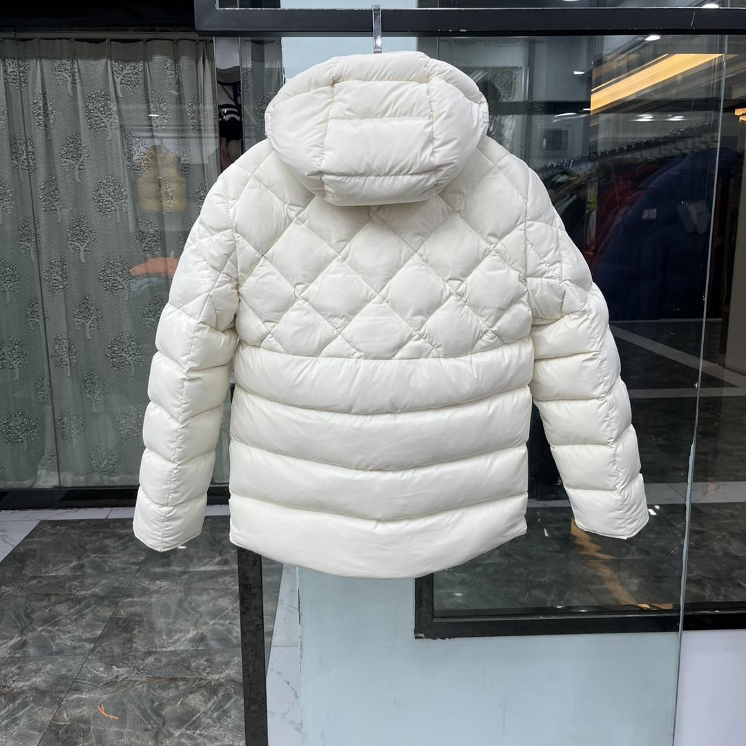 Moncler Hooded Padded Jacket - DesignerGu