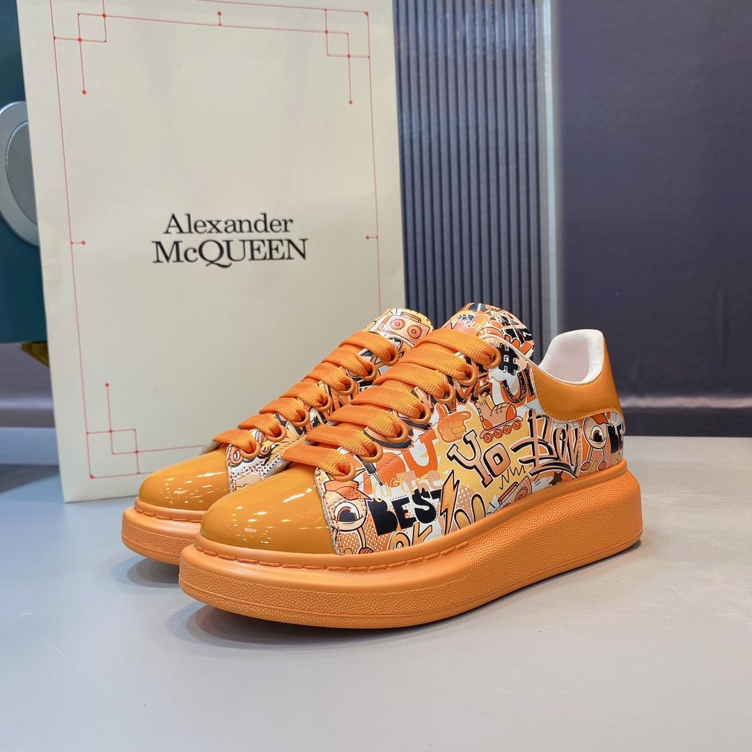 Alexander Mqueen Oversized Sneaker  - DesignerGu