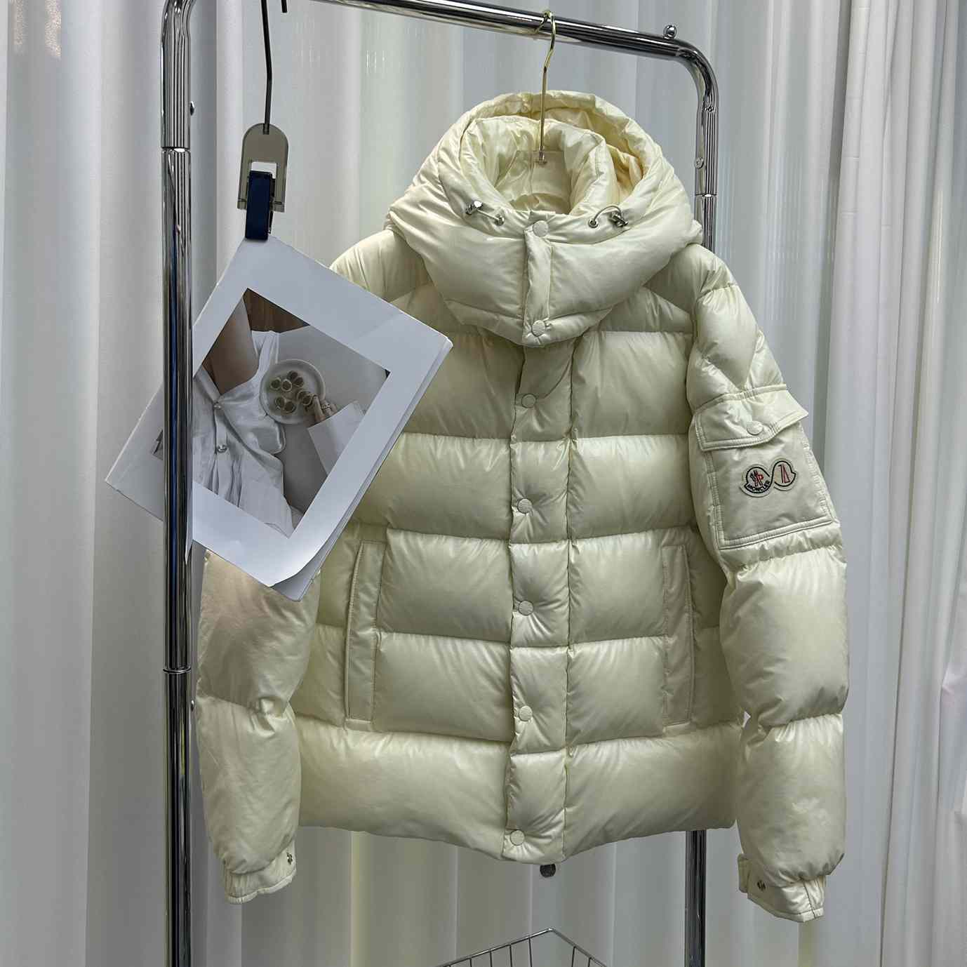 Moncler Maya 70 Short Down Jacket - DesignerGu