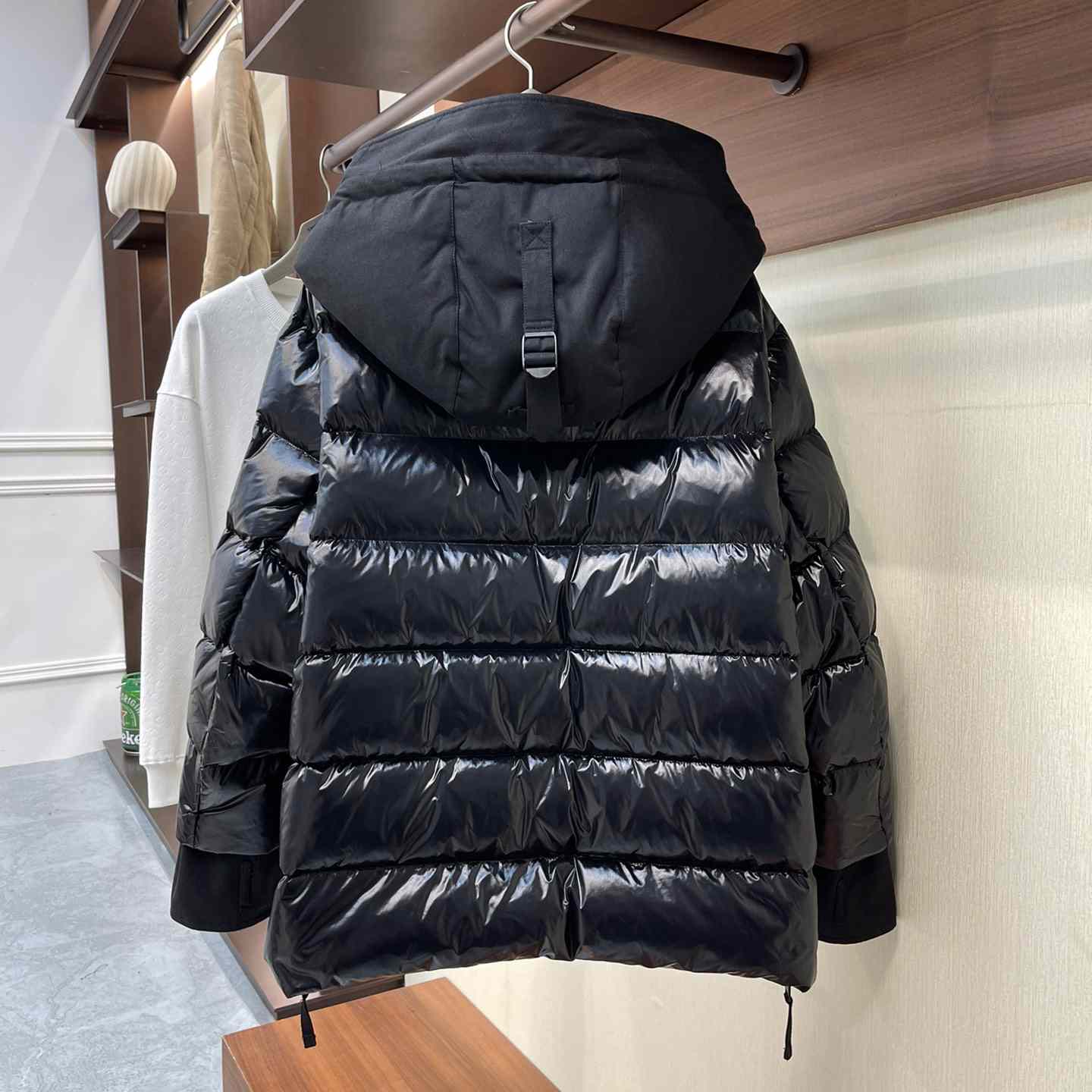 Burberry Hooded Puffer Jacket - DesignerGu