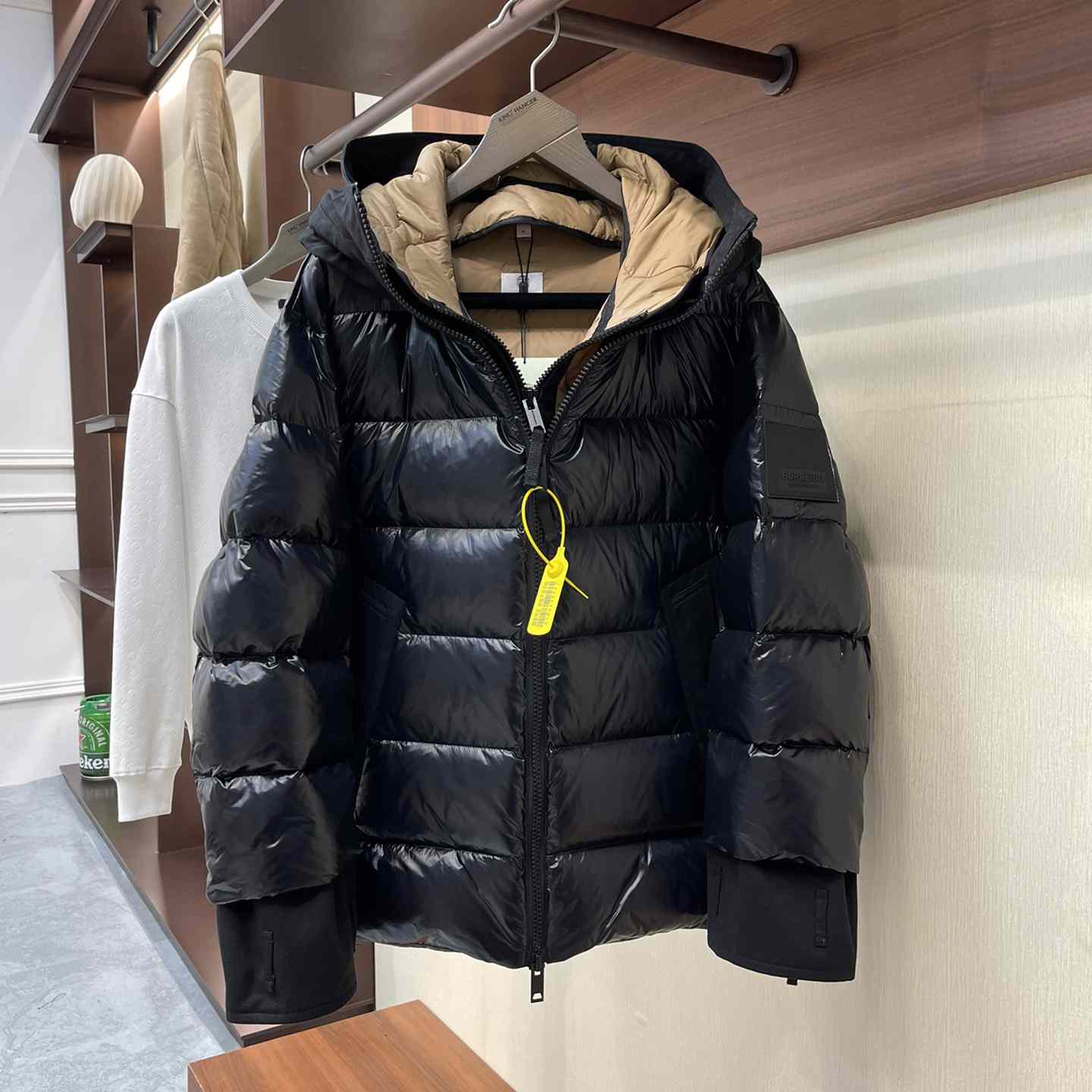 Burberry Hooded Puffer Jacket - DesignerGu