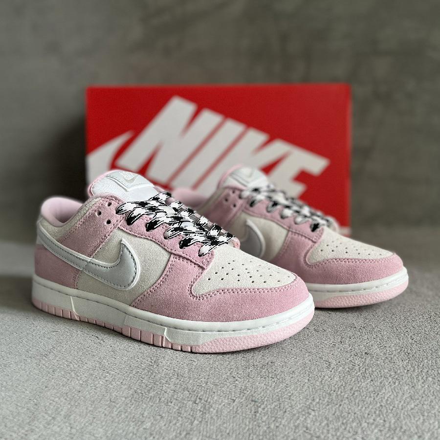 Nike Dunk Low "Pink Suede"  Sneaker       DV3054-600 - DesignerGu