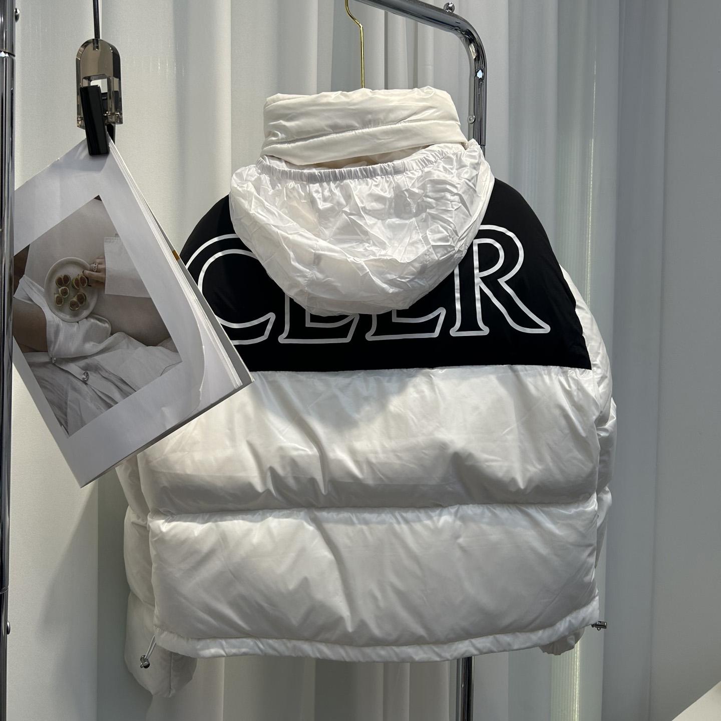 Moncler Gers Short Down Jacket    - DesignerGu