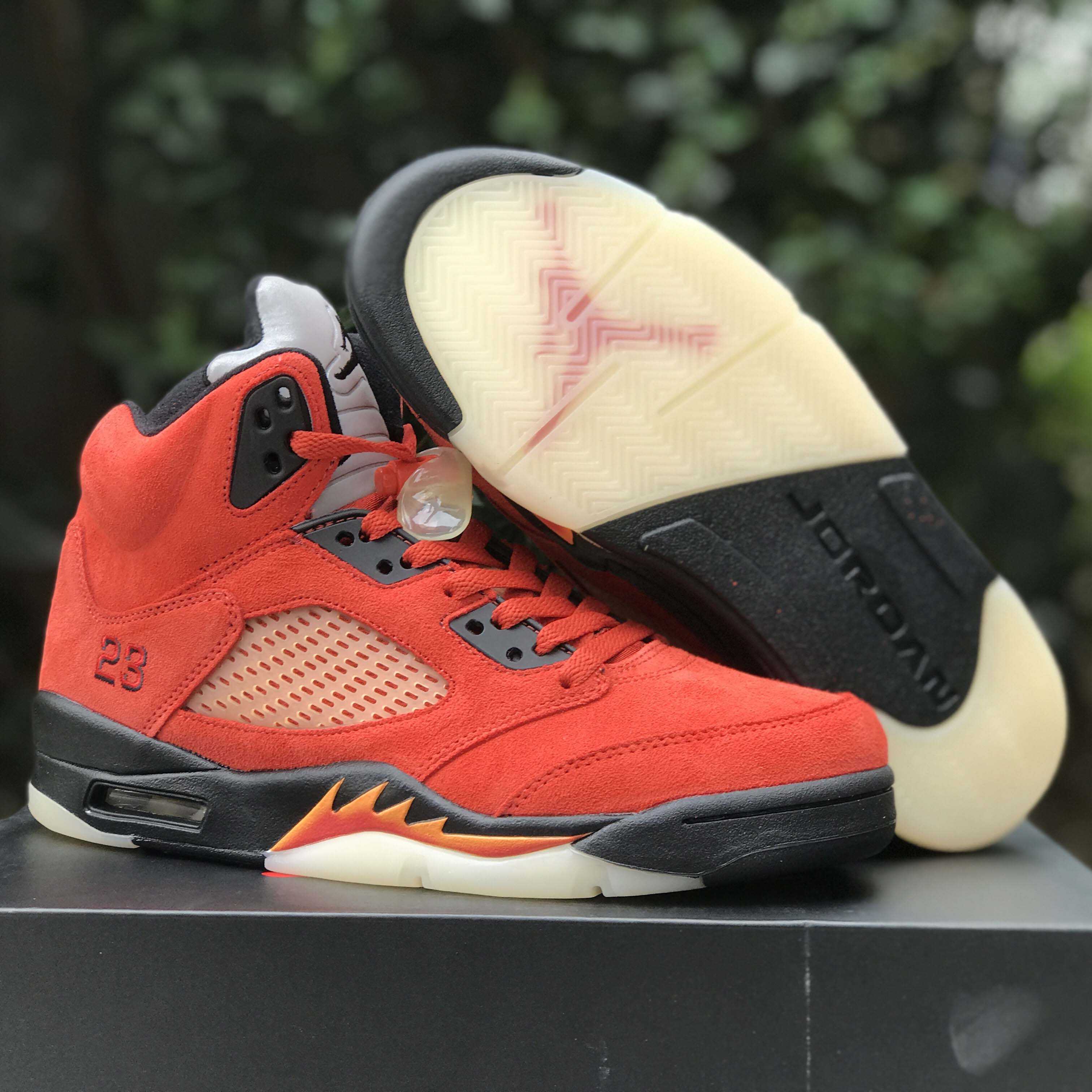 Air Jordan 5 WMNS “Mars For Her” Sneakers          DD9336-800 - DesignerGu