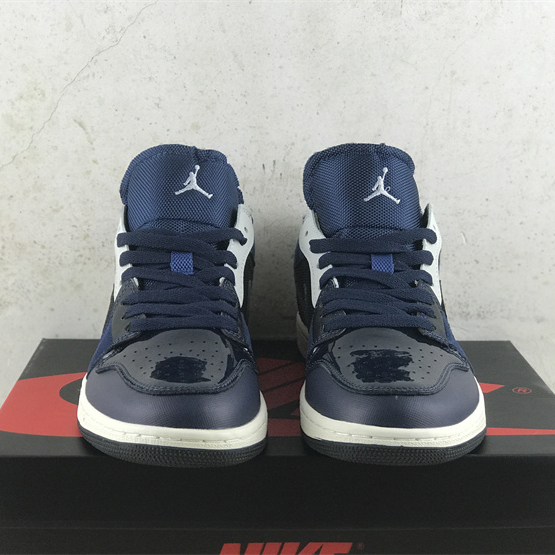 Air Jordan 1 Low Sneaker      DR8867-400 - DesignerGu