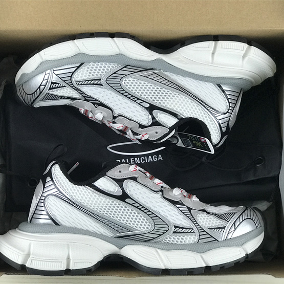 Balenciaga Runner Sneaker  - DesignerGu