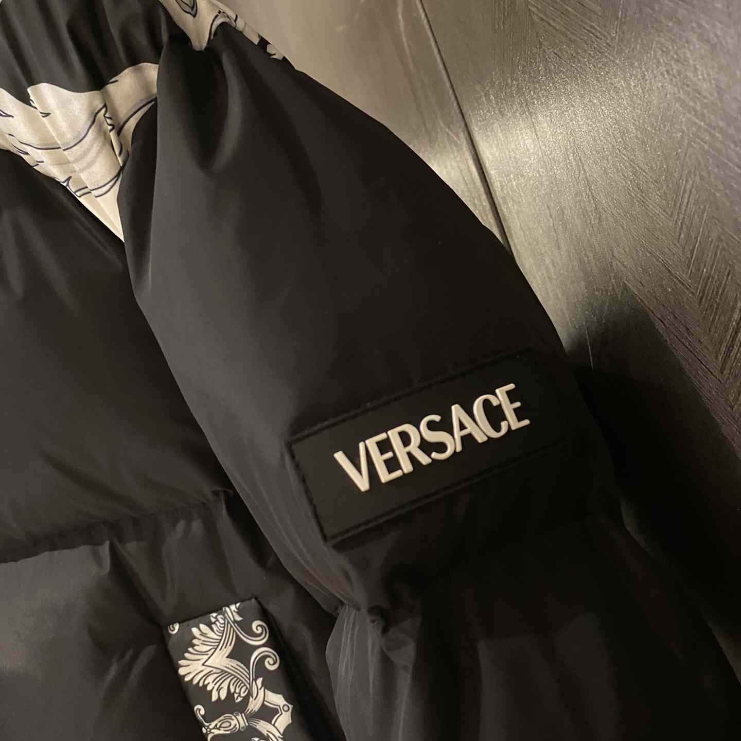 Versace Women's Silver Baroque Puffer Jacket - DesignerGu