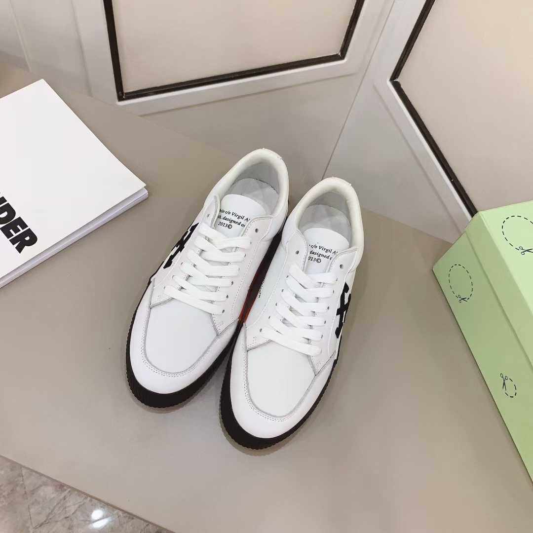 Off White Canvas Vulcanized Low Sneakers - DesignerGu