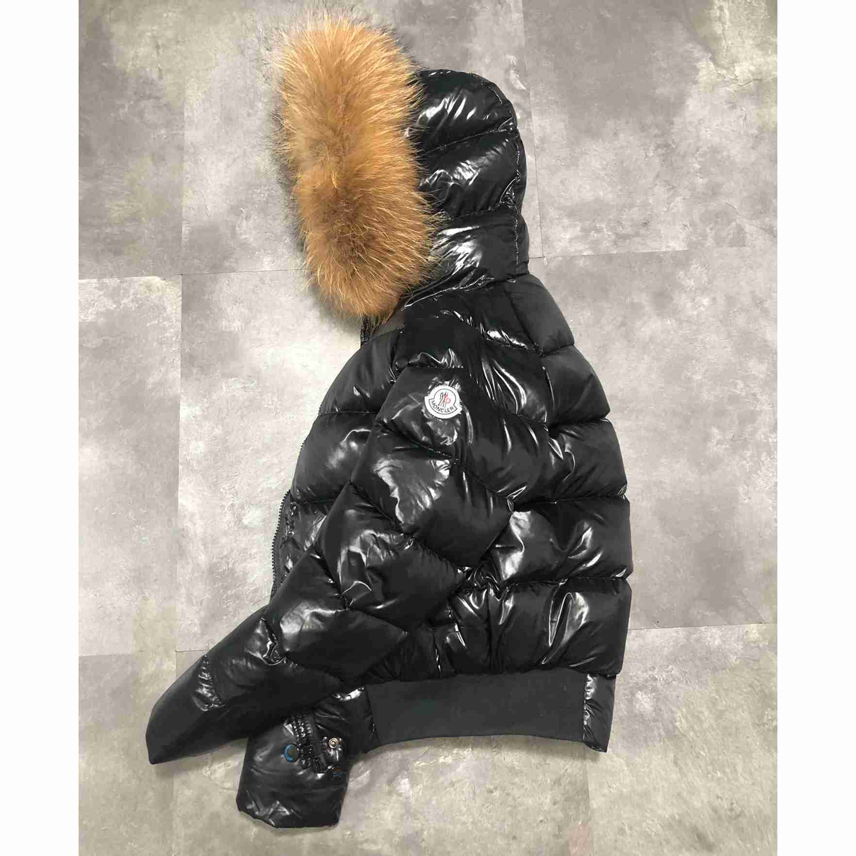 Moncler Short Down Jacket    - DesignerGu