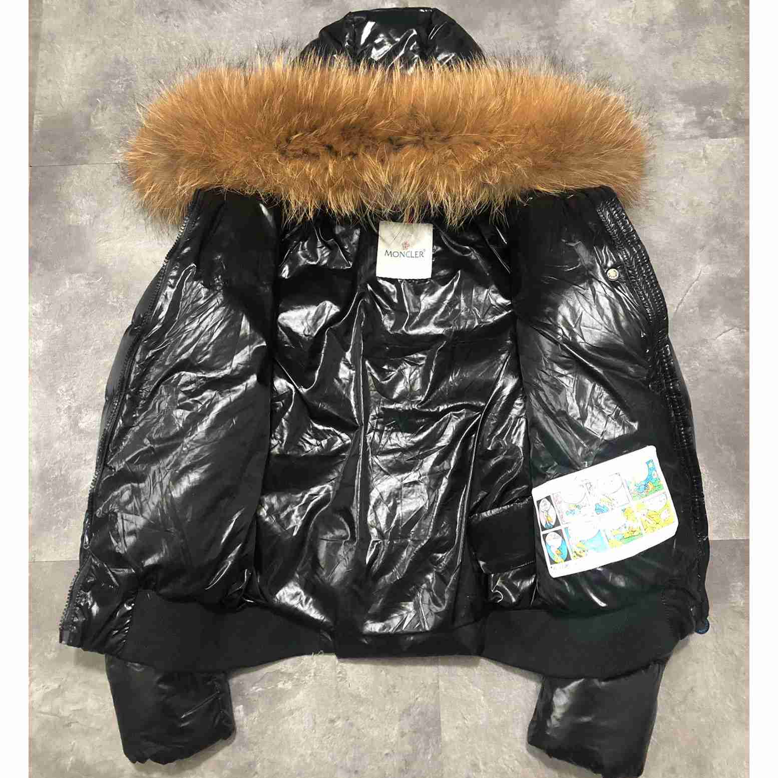 Moncler Short Down Jacket    - DesignerGu