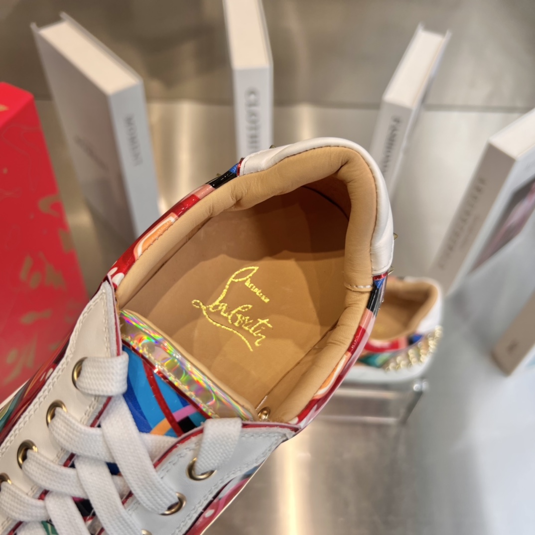 Christian Louboutin Low-Top Sneaker - DesignerGu