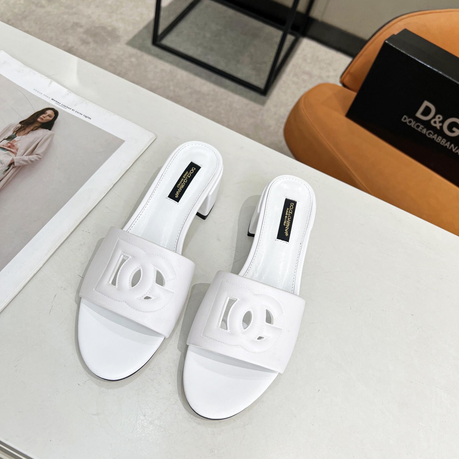 Dolce & Gabbana Calfskin Mules With DG Millennials Logo - DesignerGu