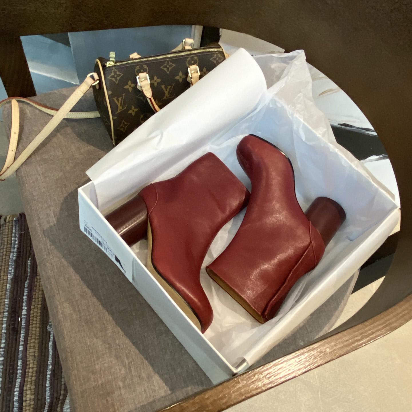 Maison Margiela Tabi Ankle Boots - DesignerGu