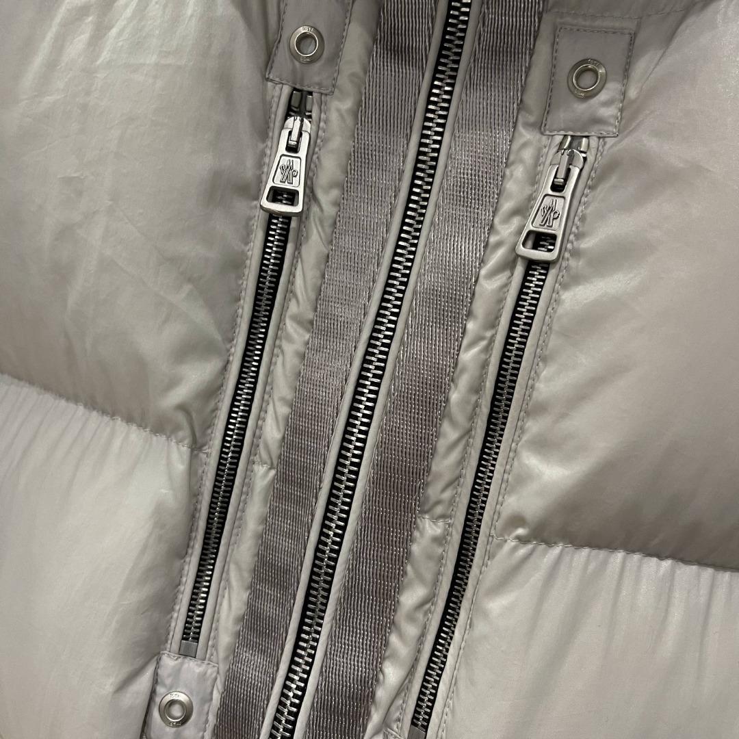 Moncler Short Down Jacket    - DesignerGu