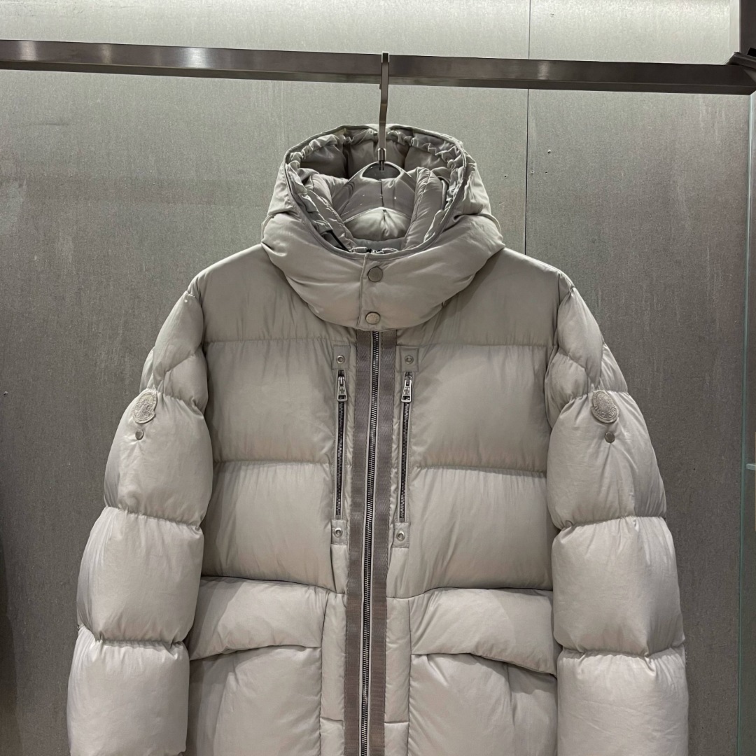 Moncler Short Down Jacket    - DesignerGu