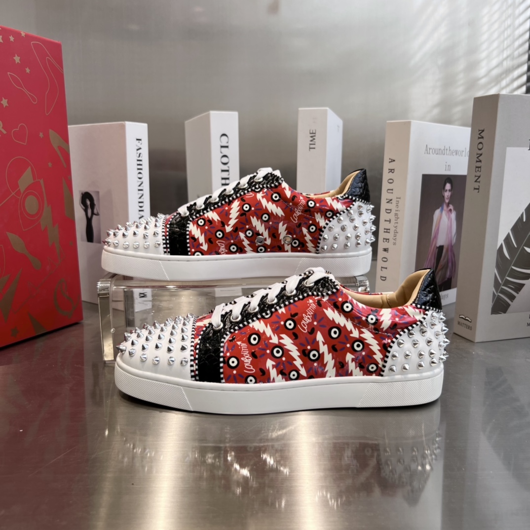 Christian Louboutin Low-Top Sneaker - DesignerGu