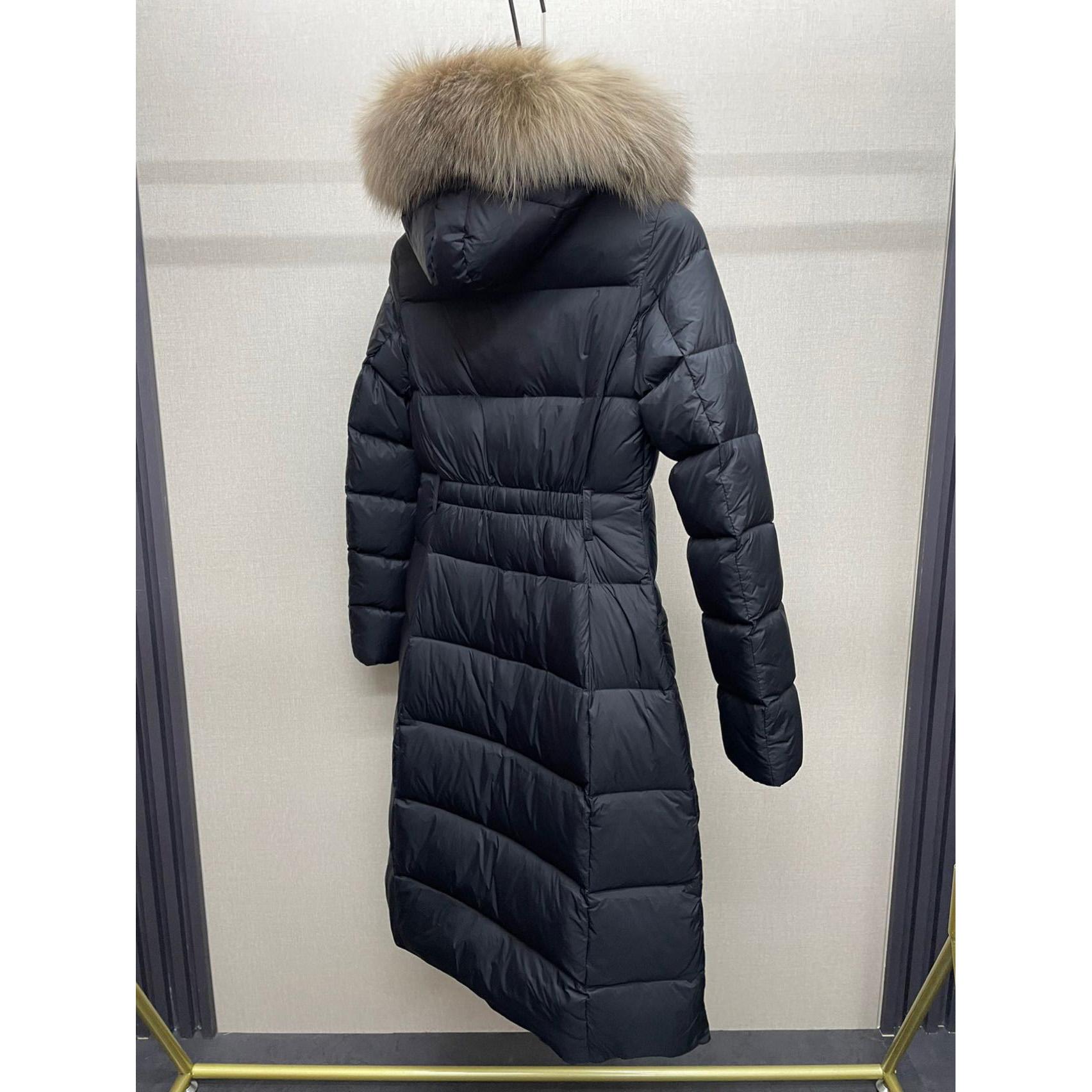 Moncler Boedic Long Down Jacket - DesignerGu