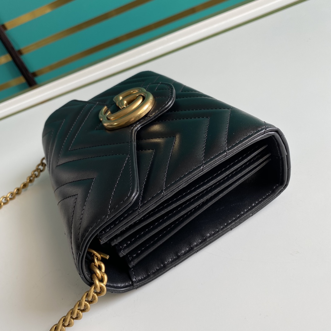 Gucci Leather Shoulder Bag(20-13-6cm)   474575 - DesignerGu